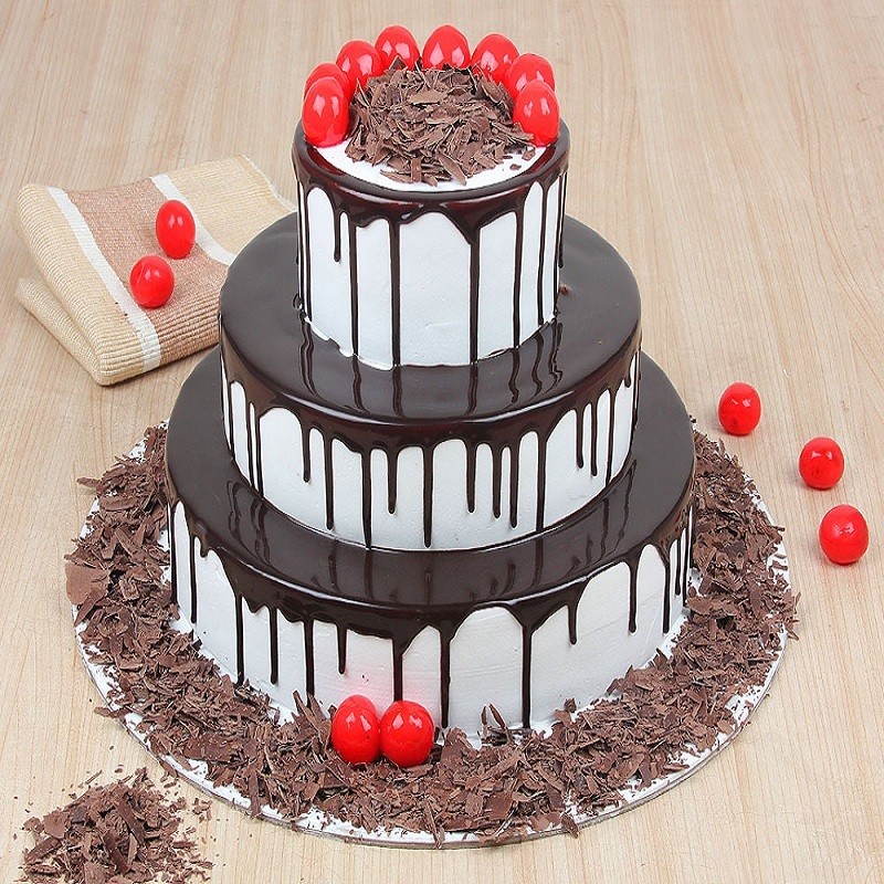 Black Forest 3 Tier cake